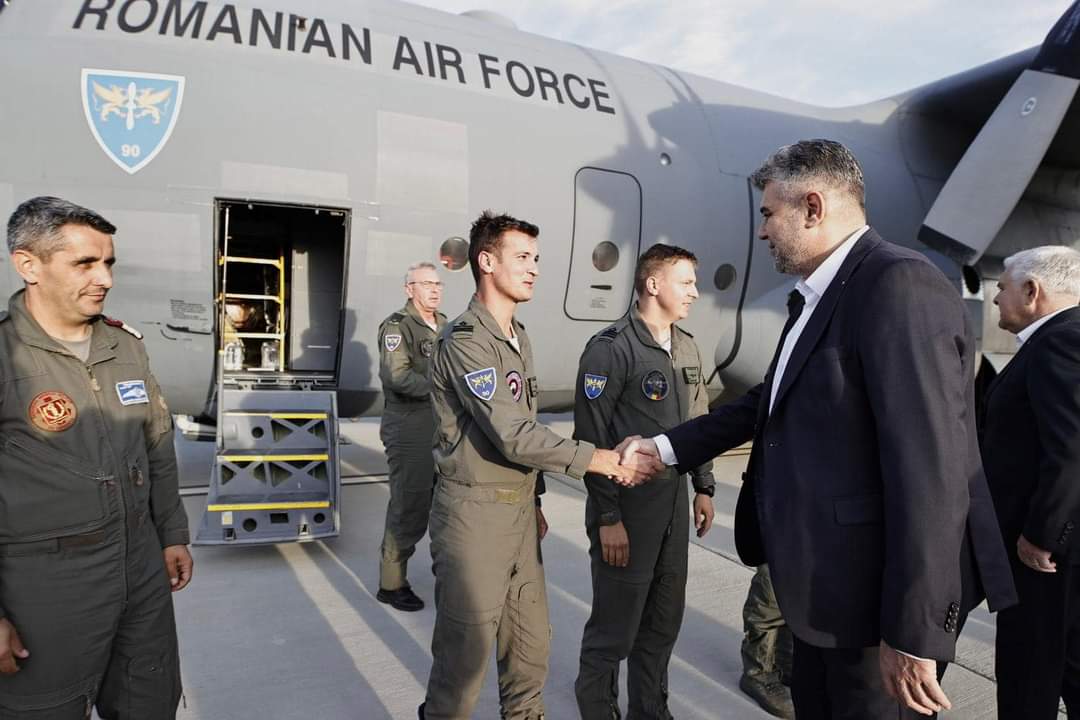 Premierul Marcel Ciolacu a anunțat cu bucurie că aproape 70 de copii, femei, bătrâni și persoane cu probleme medicale grave au fost repatriați din Liban