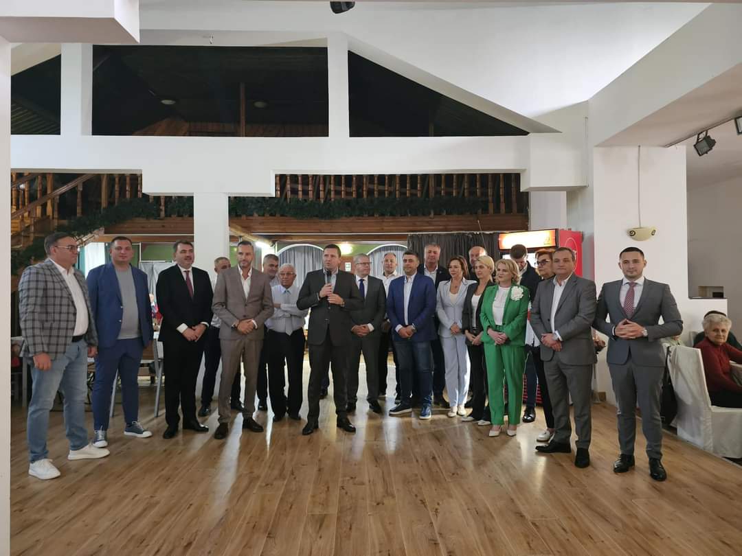 PSD Dâmbovița a avut o întâlnire deosebită cu seniorii din Târgoviște și Găești, eveniment ce a marcat o colaborare de succes și o recunoaștere