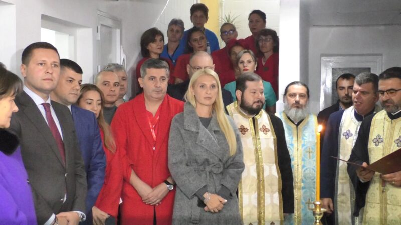 CJ Dâmbovița: S-a redeschis Centrul de Sănătate Multifuncțional Titu, servicii medicale mai proape de locuitorii din zonă VIDEO Președintele CJ Dâmbovița, Corneliu Ștefan, a anunțat redeschiderea Centrului de Sănătate Multifuncțional din Titu,