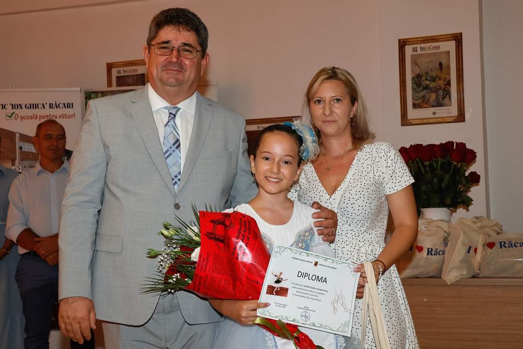 Daria, o mică balerină din Răcari va reprezenta România la Campionatul Mondial de Balet, un vis de copil, hrănit de muncă, dăruire și multă pasiune, prinde contur și devine realitate.