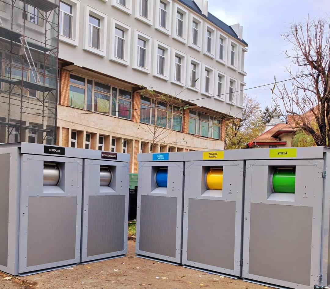 Municipiul Târgoviște a lansat un proiect revoluționar în domeniul gestionării deșeurilor, prin implementarea insulelor ecologice digitalizate.