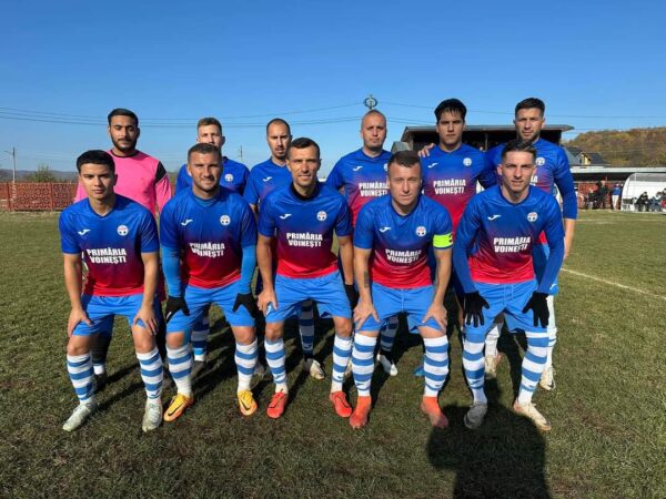 Liga 4 Seniori: Viitorul Voinești urcă pe locul 2 în clasament Etapa 4 din Liga 4 Seniori a fost una plină de momente interesante și de echipe care au dat totul pe teren. Cu trei victorii