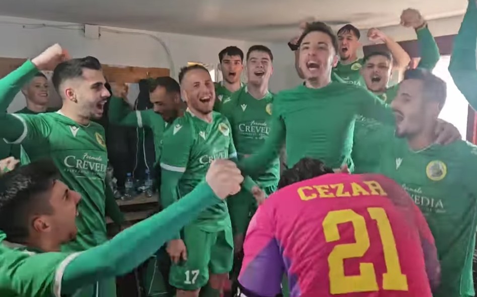 Rezultatele Etapei 13 din Liga 4 dâmbovițeană: Voința Crevedia rămâne lider după cictorie în derby-ul etapei, au fost meciuri spectaculoase și victorii importante.