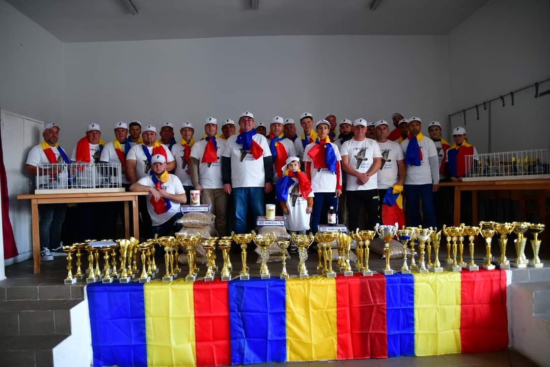 Gala Premiilor la Voiajorul Ghimpați pe 16 noiembrie 2024, columbofilii din Răcari au încheiat un sezon deosebit la cea de-a XII-a ediție a festivității de premiere.