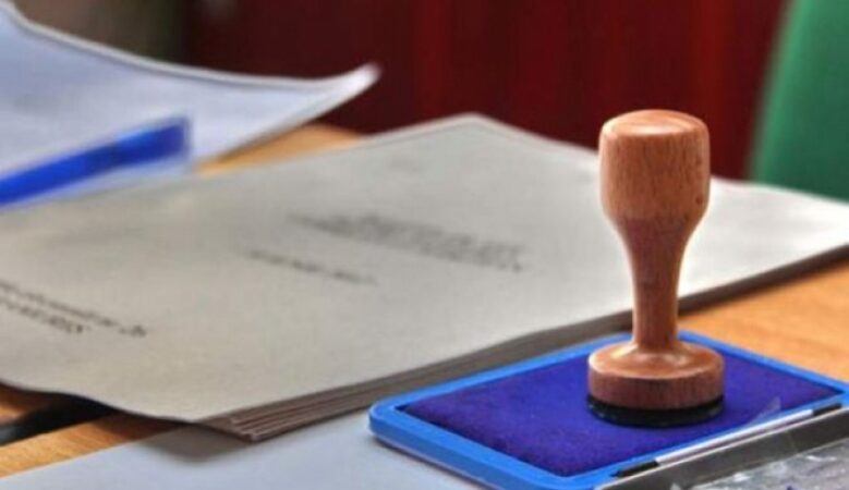 În județul Dâmbovița, duminică  sunt așteptați la vot 415.987 de cetățeni, arondați celor 434 de secții de votare pentru alegerile prezidențiale