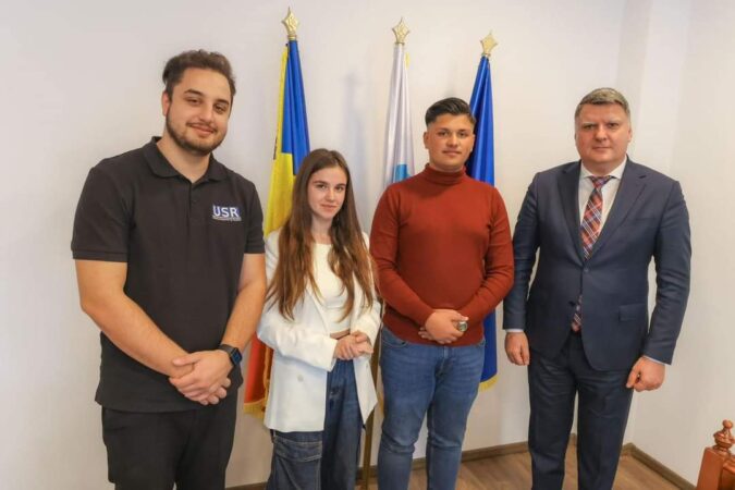 Universitatea Valahia din Târgoviște transmite un mesaj special cu ocazia Zilei Internaționale a Studentului, 17 noiembrie 2024.