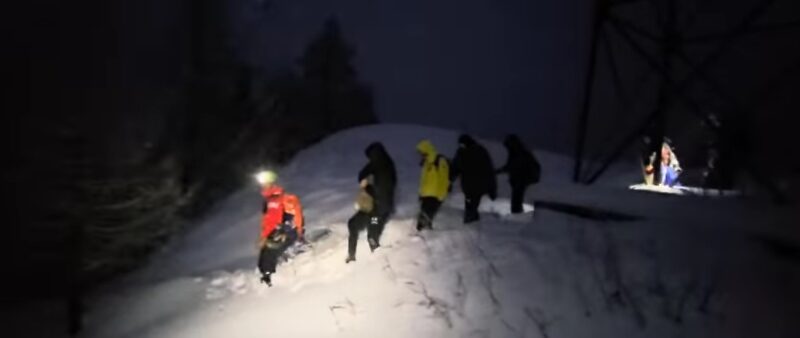 Intervenții contracronometru: Salvamont intervine pentru recuperarea unor turiști blocați.VIDEO Intervenții contracronometru: Salvamont intervine pentru recuperarea unor turiști blocați.
