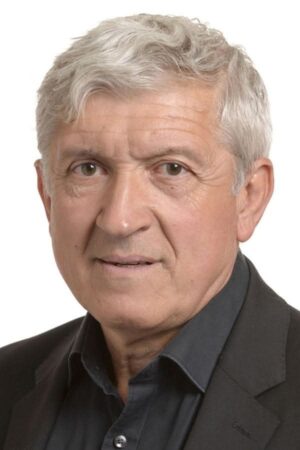Mircea Diaconu, legenda teatrului și filmului românesc, a trecut în neființă după ce a pierdut lupta grea cu un cancer de colon Mircea Diaconu, legenda teatrului și filmului românesc, a trecut în neființă după ce a pierdut luptă grea cu un cancer de colon.