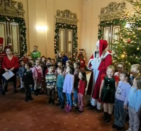 Săptămâna colindătorilor la Primăria Târgoviște.