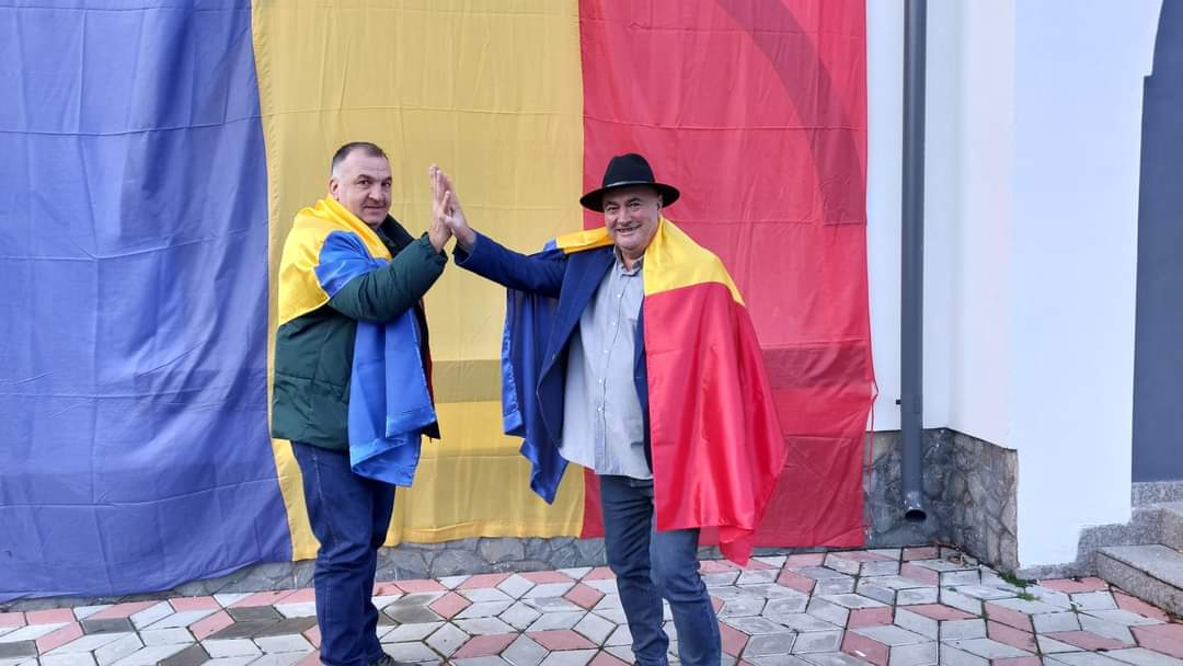 Mesaj de Ziua Națională din partea autorităților din Voinești: Mândri că suntem români și voineșteni!