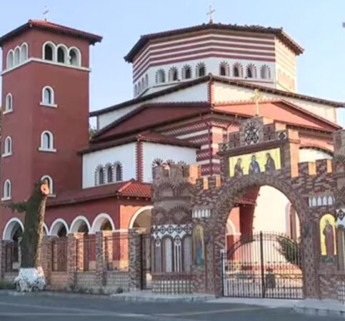 Pelerinaj istoric: Moaștele Sfintei Împărătese Elena, vor fi  aduse la Mănăstirea Pantocrator din Teleorman, începând cu data de 30 aprilie 2025, timp de 8 zile.