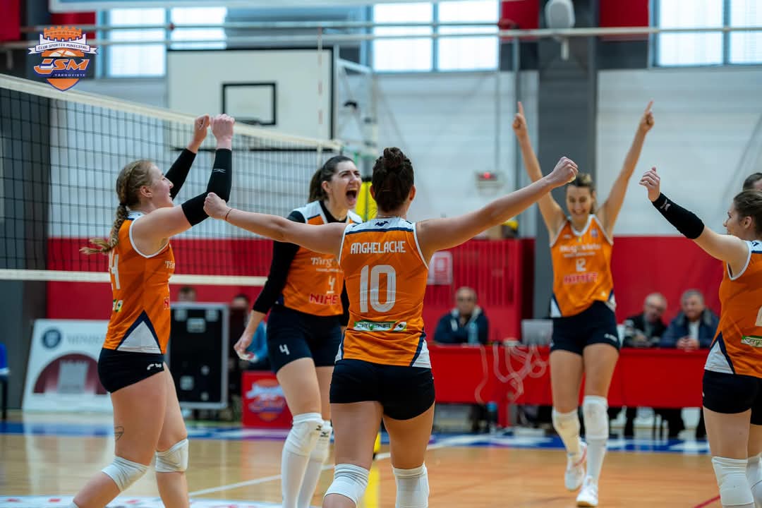 Zi de meci la Târgoviște, astăzi, 22 ianuarie, Sala Ioan Valerian va fi gazda unei confruntări electrizante în cadrul Challenge Cup