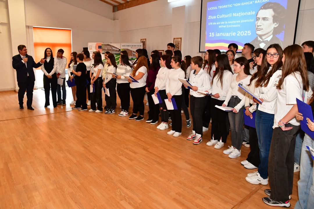 Orașul Răcari a celebrat cu mare emoție 175 de ani de la nașterea „luceafărului poeziei românești”, Mihai Eminescu.