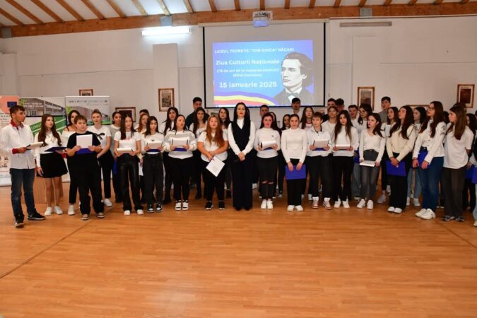 Orașul Răcari a celebrat cu mare emoție 175 de ani de la nașterea „luceafărului poeziei românești”, Mihai Eminescu.