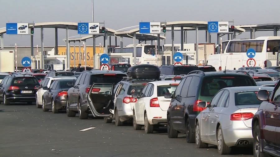 Primarul orașului  Răcari, Marius Caravețeanu spune că România a atins un nou succes pe drumul său european