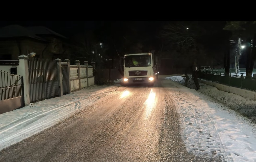 Primăria Răzvad intervine rapid pentru siguranța cetățenilor în fața iernii, sub coordonarea primarului Emanuel Spătaru.