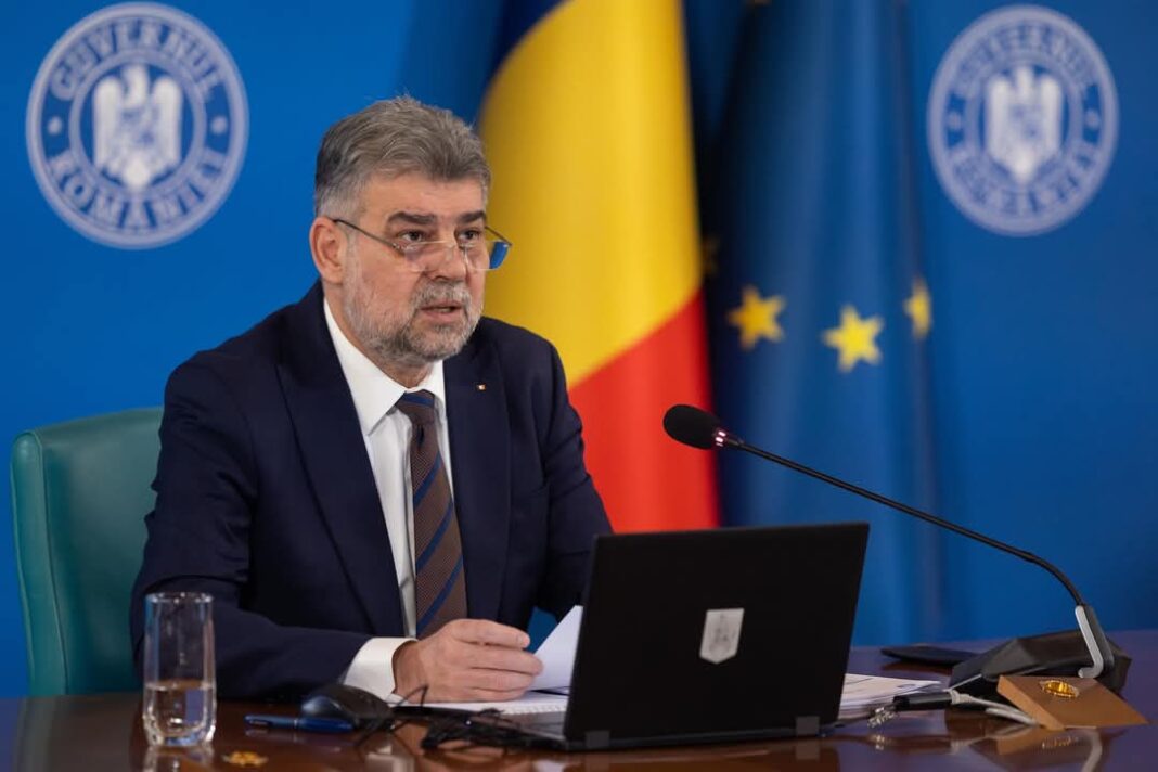 Guvernul condus de Marcel Ciolacu a aprobat acordarea unui ajutor financiar de 800 de lei pentru pensionarii cu venituri de până la 2.574 de lei, echivalentul salariului minim net pe economie