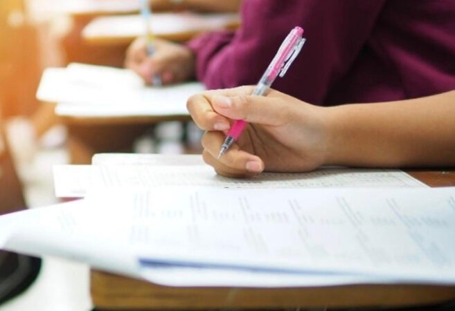 Subiecte BAC la Limba și literatura română. bAstăzi, 24 martie 2025, elevii de clasa a XII-a au  dat startul pregătirilor pentru Bacalaureat prin simularea probei la Limba și literatura română