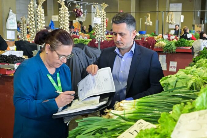 „Verdețuri de primăvară 2025”, control în piețe pentru siguranța alimentară „Verdețuri de primăvară 2025” , control în piețe pentru siguranța alimentară.Inspectorii Autorității Naționale Fitosanitare, coordonați de Directorul General Romeo Șoldea,