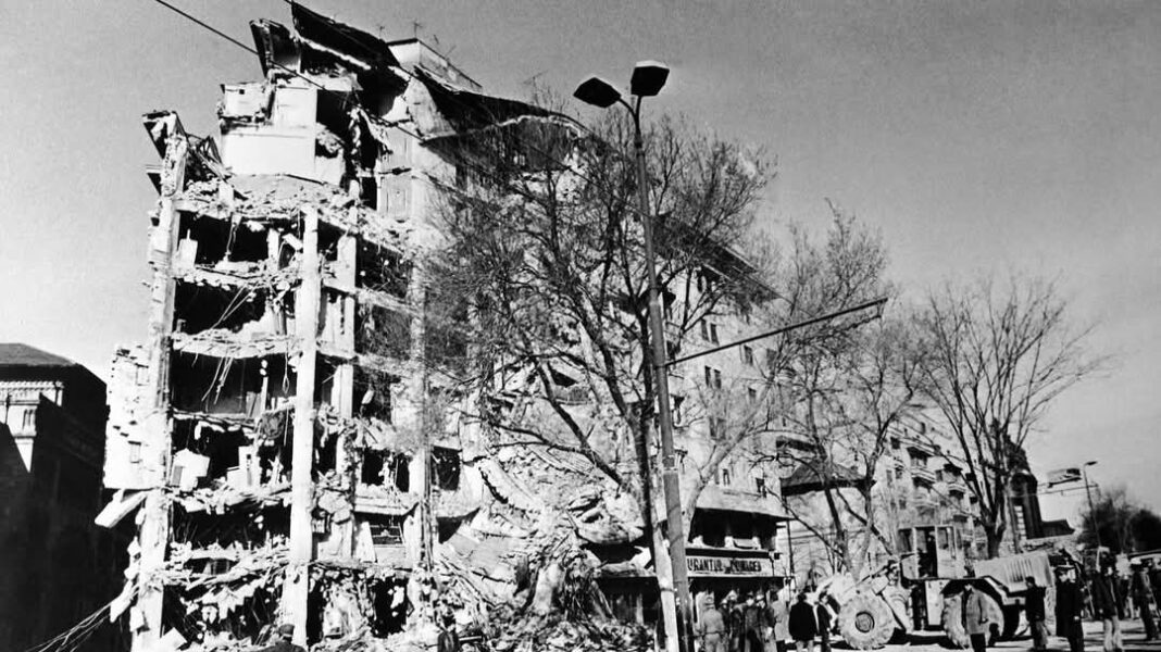 Astăzi, 4 martie 2025, se împlinesc 48 de ani de la devastatorul cutremur din 1977, care a lovit România, provocând pierderi imense, cu aproximativ 11.300