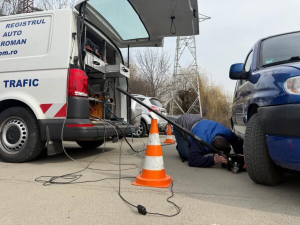 Controale riguroase ale RAR Dâmbovița. În cadrul unei acțiuni de amploare desfășurată de Registrul Auto Român (RAR) Dâmbovița, au fost verificate 2.024 de vehicule, atât din punct