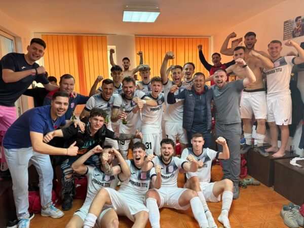  Urban Titu continuă să scrie istorie! Echipa, proaspăt promovată în Liga 3, a încheiat sezonul regular pe locul 4 în seria C5, după victoria impresionantă cu 2-0 în fața celor de la ACS Sport Team