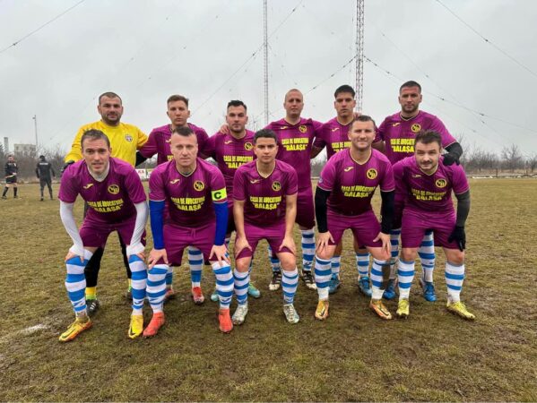 Viitorul Voinești joacă în deplasare cu  echipa FC 1976 Potlogi, într-un meci care promite mult spectacol, ora: 11:00, stadionul Central din Potlogi.