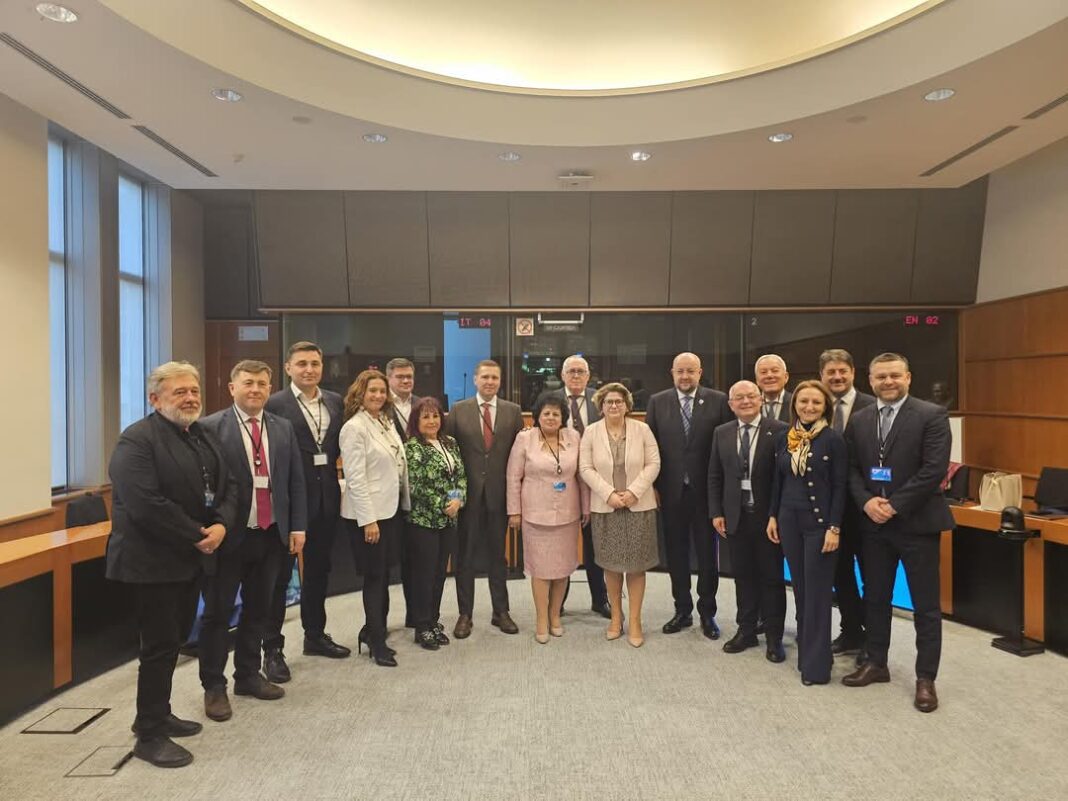 Corneliu Ștefan, președintele Consiliului Județean Dâmbovița, a participat recent la sesiunea plenară a Comitetului European al Regiunilor,