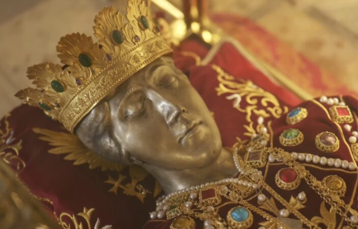 Moaștele Sfintei Împărătese Elena la Mănăstirea Pantocrator, 30 aprilie-8 mai 