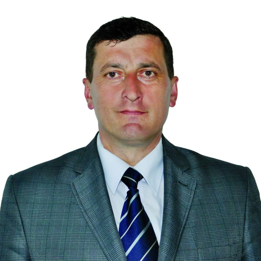 Primăria Malu cu Flori anunță înscrierea gratuită a terenurilor în cartea funciară pentru locuitorii din Capu Coastei și Micloșanii Mici