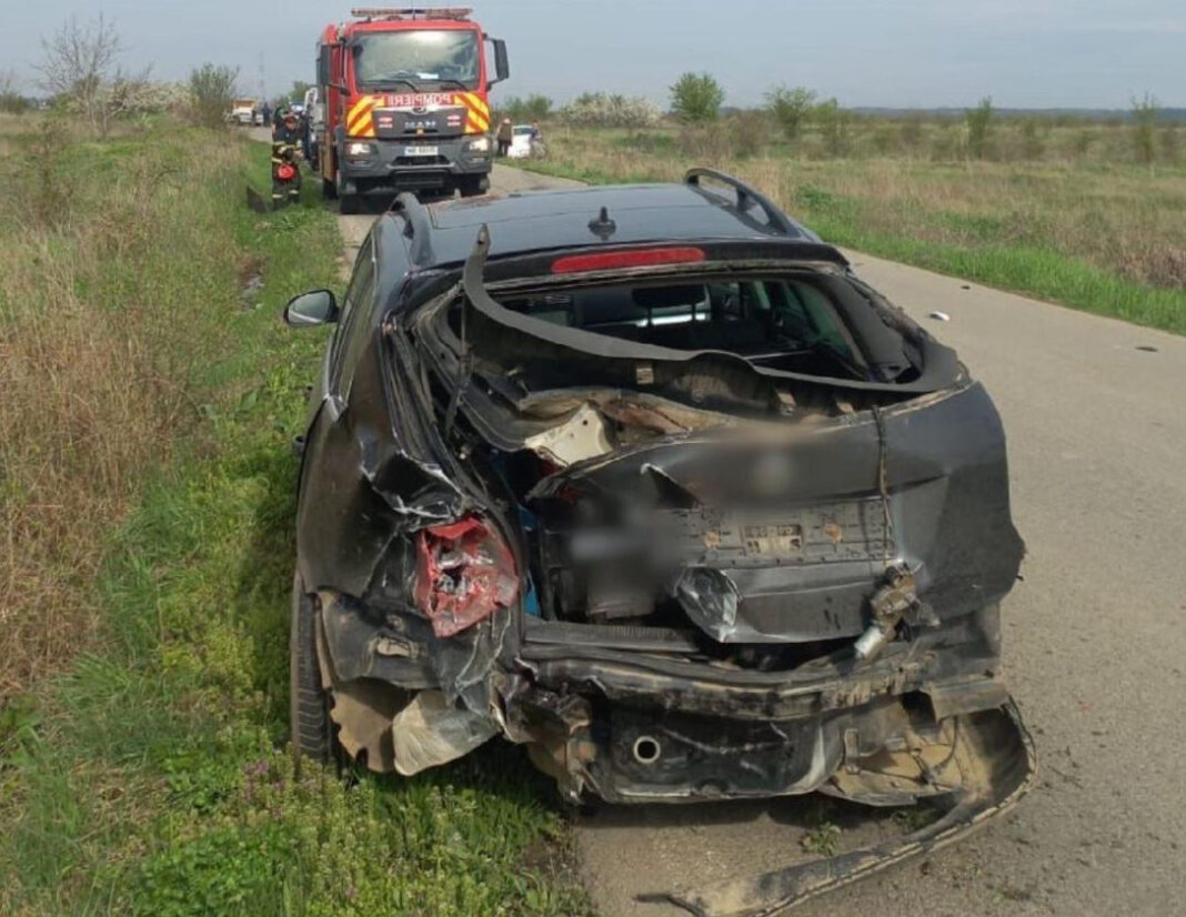 Accident rutier în afara localității Ciocănești, astăzi, 5 aprilie 2025, în jurul orei 09:30.