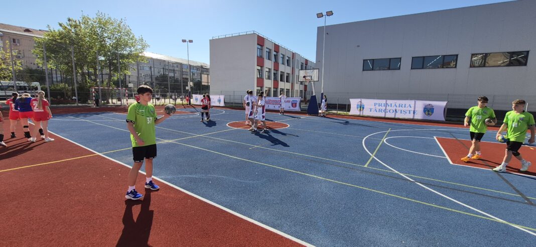Primăria Târgoviște deschide porțile sportului: CSȘ Târgoviște are o nouă bază sportivă ultramAstăzi. VIDEO