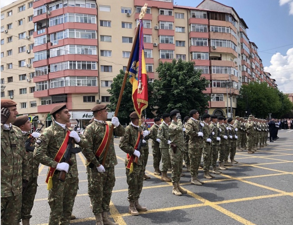 29 mai, Ziua Eroilor și Înălțarea Domnului, vor fi sărbătorite prin ceremonii oficiale la Târgoviște 