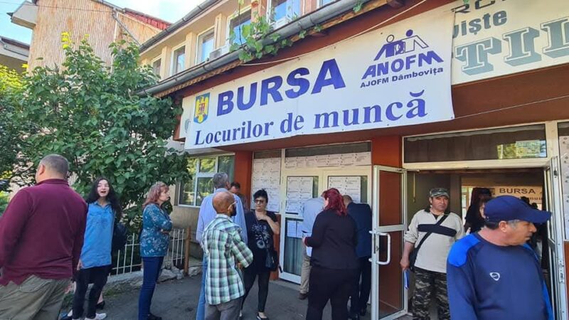 Bursa Generală a Locurilor de Muncă pe  23 mai 2025, la Târgoviște