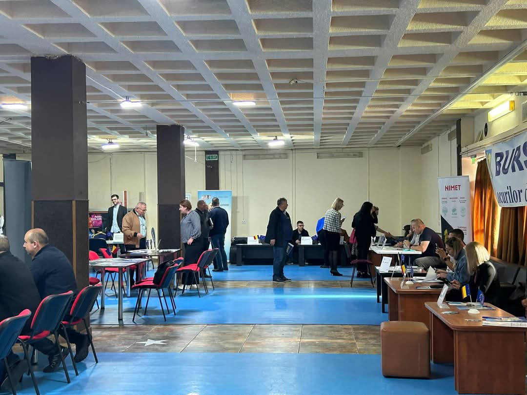 Bursa Generală a Locurilor de Muncă pe  23 mai 2025, la Târgoviște