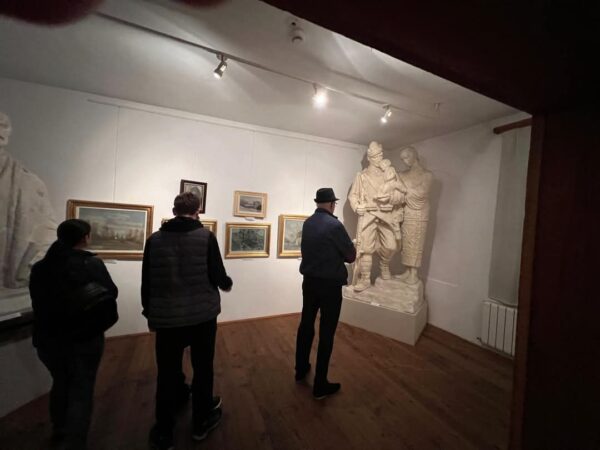 CJ Dâmbovița organizează Noaptea Muzeelor: O seară de cultură și istorie pe 10 mai 2025, acces gratuit la muzee CJ Dâmbovița organizează Noaptea Muzeelor: O seară de cultură și istorie pe 10 mai 2025, acces gratuit la muzee