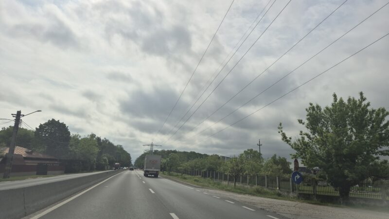COD GALBEN DE FURTUNI ÎN JUDEȚUL DÂMBOVIȚA: CICLONUL LOVEȘTE DISEARĂ,  FENOMENE EXTREME ANUNȚATE DE METEOROLOGI.