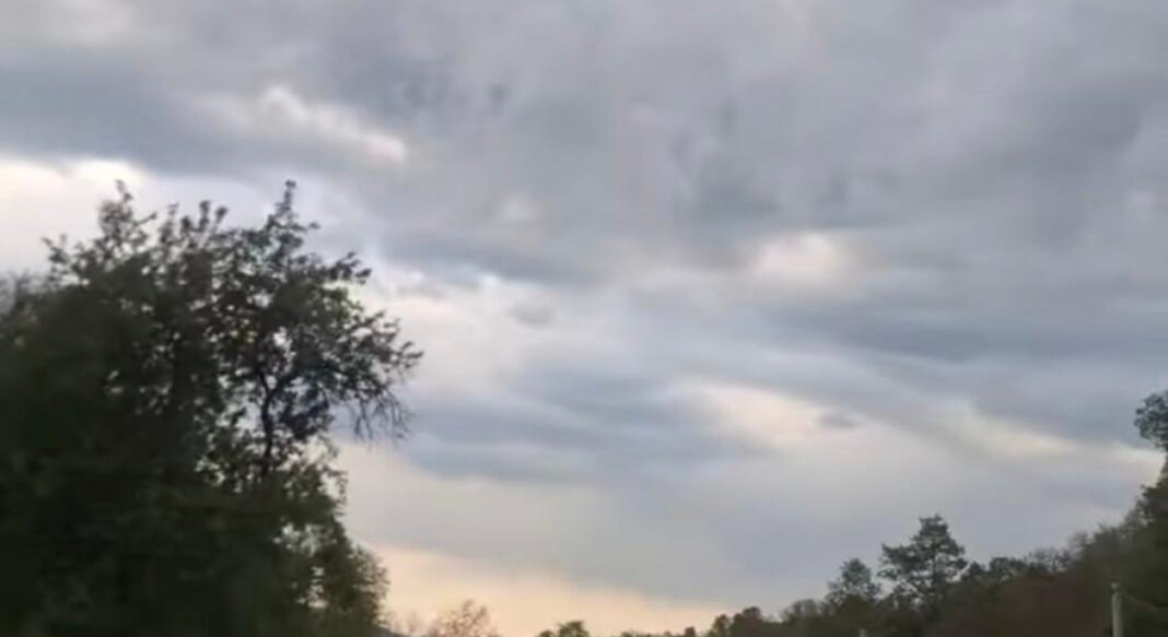 COD GALBEN de ploi și IMFORMARE METEOROLOGICĂ pentru județul Dâmbovița: Ploi torențiale și vreme foarte rece până duminică, 18 mai 