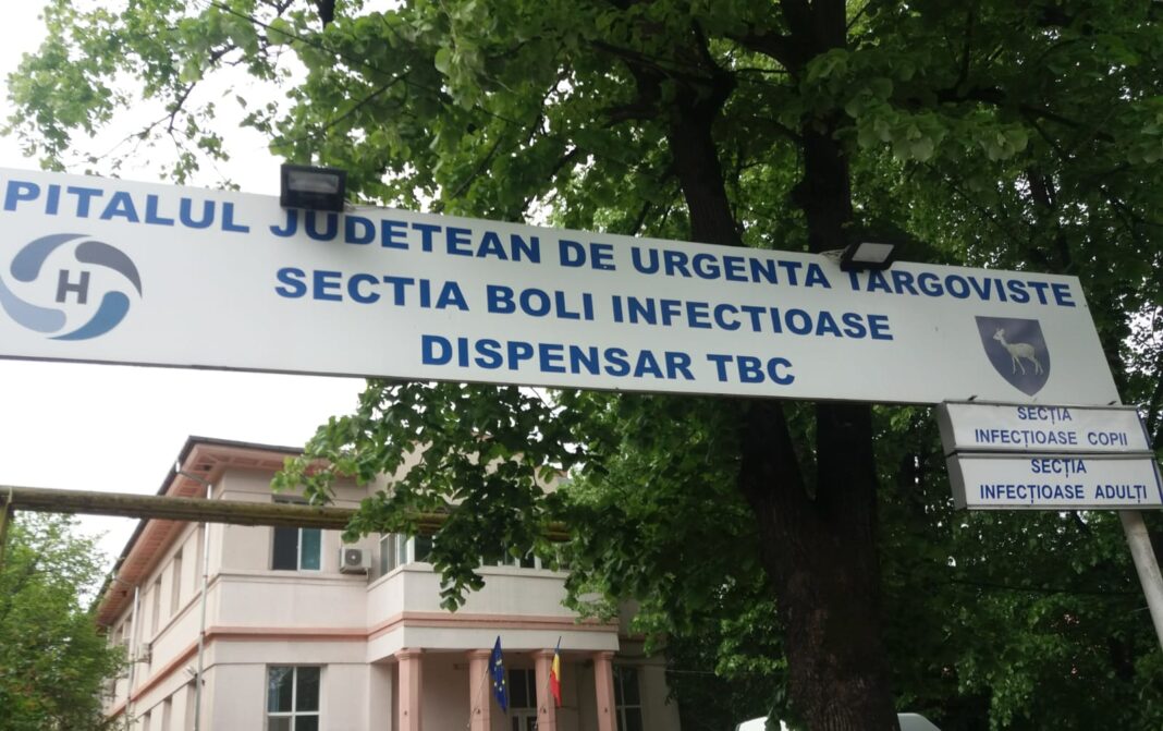 Caz de botulism în Dâmbovița: Femeie internată la Târgoviște după consumul de conserve de casă