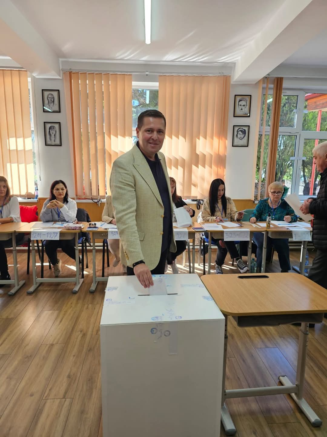 Corneliu Ștefan, președintele Consiliului Județean Dâmbovița: Am votat cu gândul la viitorul județului și al oamenilor de aici