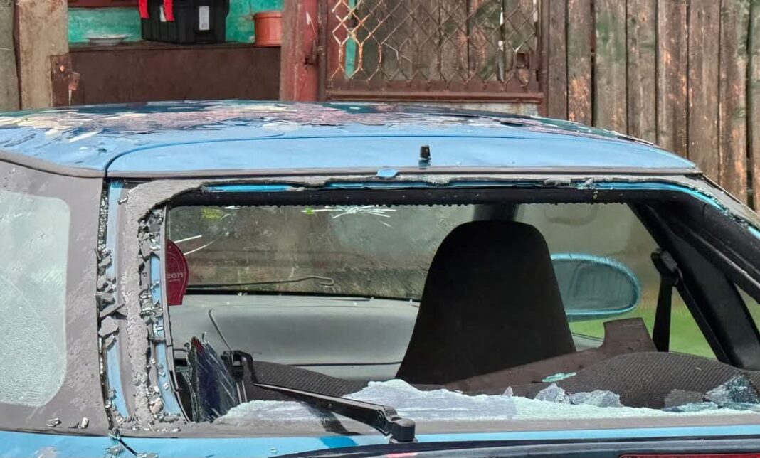FURTUNĂ DEVASTATOARE: Județul Mehedinți a fost măturat de ploaie Torențială și grindină masivă