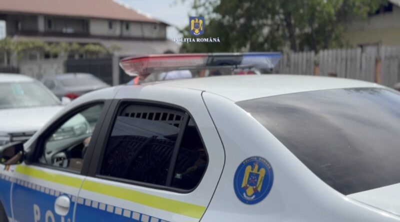 JAFAURI CA-N FILME: Polițiștii din Dâmbovița au capturat hoții dintr-o grupare periculoasă