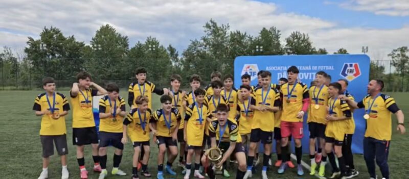 Kinder Târgoviște, campioana care a scris istorie la Juniori U15