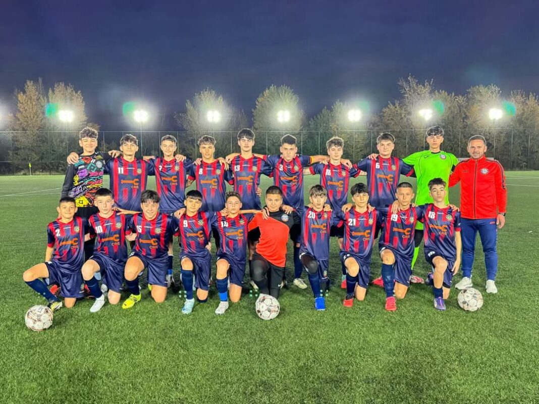 Kinder Târgoviște, aproape de titlul județean la Juniori U15