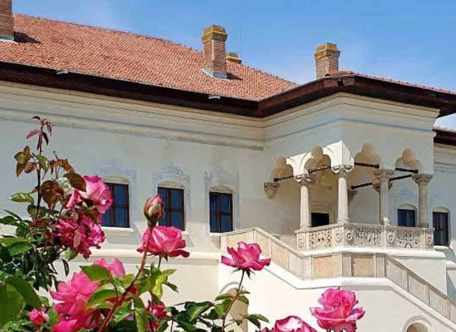 Expoziția „Metamorfoze culturale din secolele XVII–XVIII” la Palatul Brâncovenesc din Potlogi