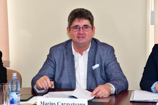 Primarul din Răcari, Marius Caravețeanu: Alegerile au trecut, România merge mai departe – cu respect și speranță!