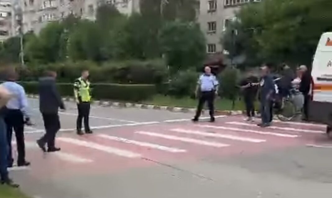 Zebra groazei: Accident rutier în Târgoviște, un minor de 12 ani a fost rănit pe o trecere de pietoni de pe Calea Domnească