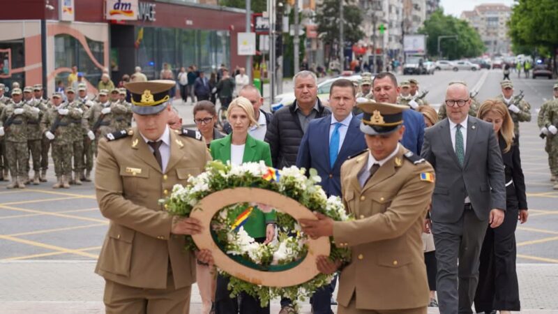 Ziua Eroilor la Târgoviște, Corneliu Ștefan, președintele CJ Dâmbovița: Nu ne vom uita eroii niciodată!