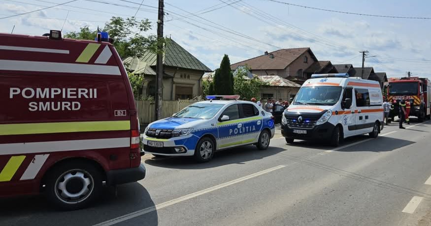 Coliziune între un autoturism și un utilaj agricol la Hanul lui Pală
