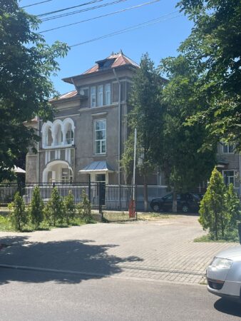 Instituția Prefectului județului Dâmbovița se mută într-un nou sediu, începând cu 30 iunie 2025 Instituția Prefectului județului Dâmbovița se mută într-un nou sediu, începând cu 30 iunie 2025